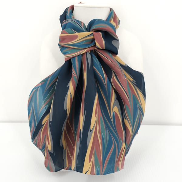 Hand marbled silk scarf getgil pattern